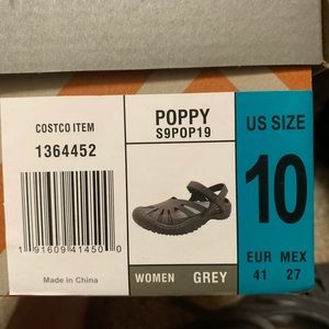 Gray- close toed Velcro strap shoes NWT